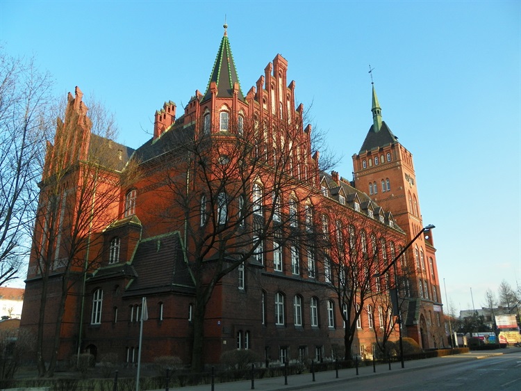 đại học công nghệ silesian du học ba lan