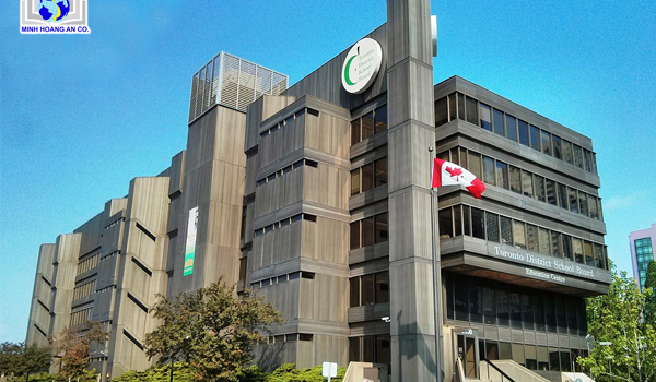toronto district school board du học canada