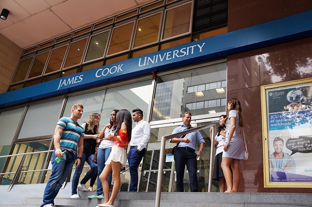 đại học james cook brisbane úc